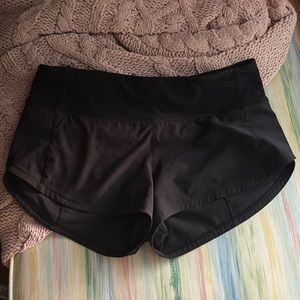 Lululemon size 2 low rise speed up shorts black